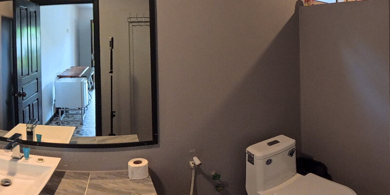 Standard Room - Restroom