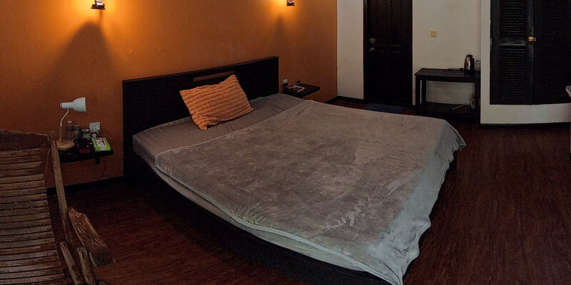 Deluxe Room - Interior